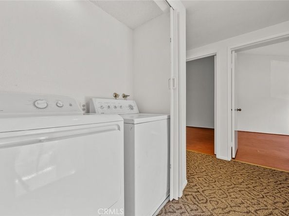 5291 Colodny Drive 13, Agoura Hills CA 91301