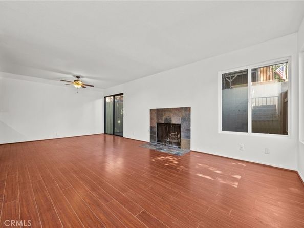 5291 Colodny Drive 13, Agoura Hills CA 91301