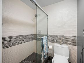 3275 Buckingham Road, Glendale CA 91206