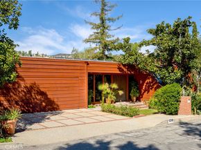 3275 Buckingham Road, Glendale CA 91206