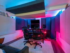 6436 Day Street, Tujunga CA 91042