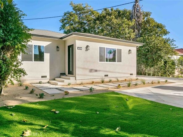 6842 Cedros Avenue, Van Nuys CA 91405