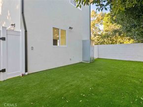 6842 Cedros Avenue, Van Nuys CA 91405