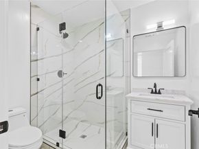 6842 Cedros Avenue, Van Nuys CA 91405