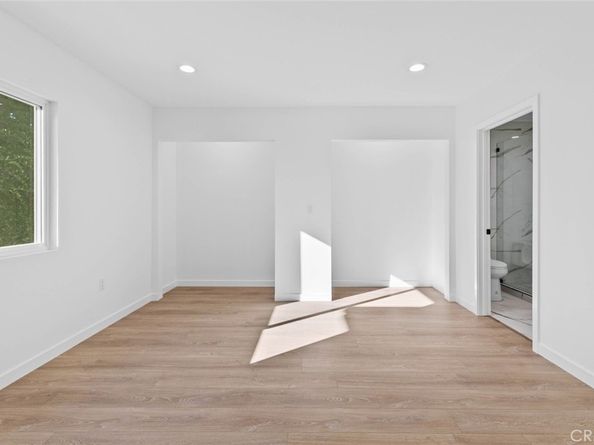 6842 Cedros Avenue, Van Nuys CA 91405