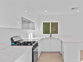 6842 Cedros Avenue, Van Nuys CA 91405