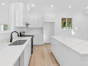 6842 Cedros Avenue, Van Nuys CA 91405