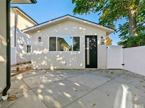 6842 Cedros Avenue, Van Nuys CA 91405