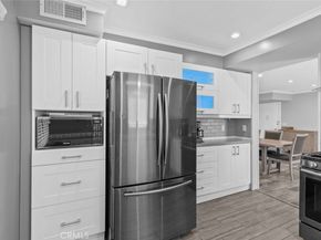 600 W Stocker Street 208, Glendale CA 91202