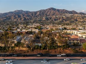 345 Pioneer Drive 1705, Glendale CA 91203