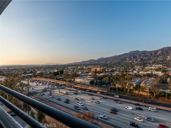 345 Pioneer Drive 1705, Glendale CA 91203