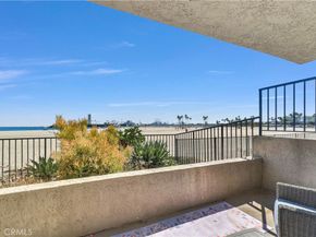 1 3rd Place, Long Beach CA 90802