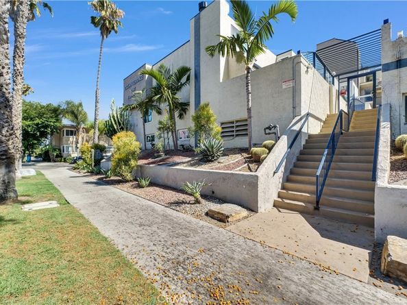 1 3rd Place, Long Beach CA 90802