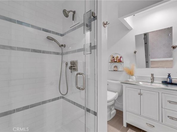1 3rd Place, Long Beach CA 90802