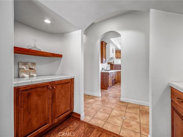 10345 McBroom Street, Sunland CA 91040
