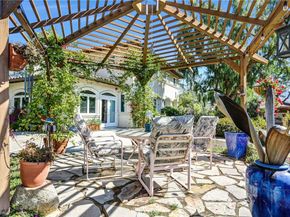 10345 McBroom Street, Sunland CA 91040