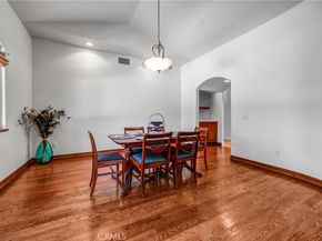 10345 McBroom Street, Sunland CA 91040