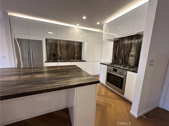 330 N Jackson Street 313, Glendale CA 91206