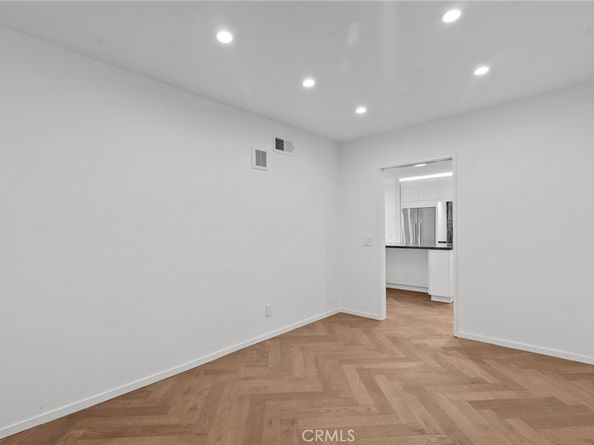 330 N Jackson Street 313, Glendale CA 91206