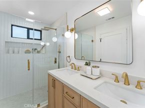5334 S Hillcrest Drive, Los Angeles CA 90043