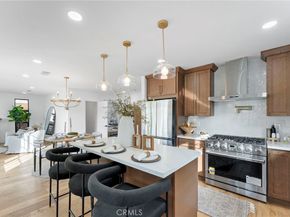 5334 S Hillcrest Drive, Los Angeles CA 90043