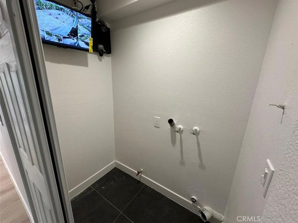 2823 Maple Avenue, Los Angeles CA 90011