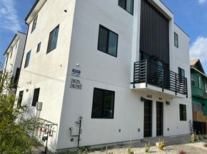 2823 Maple Avenue, Los Angeles CA 90011