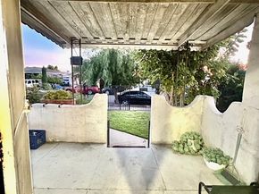 807 E 106th, Los Angeles CA 90002