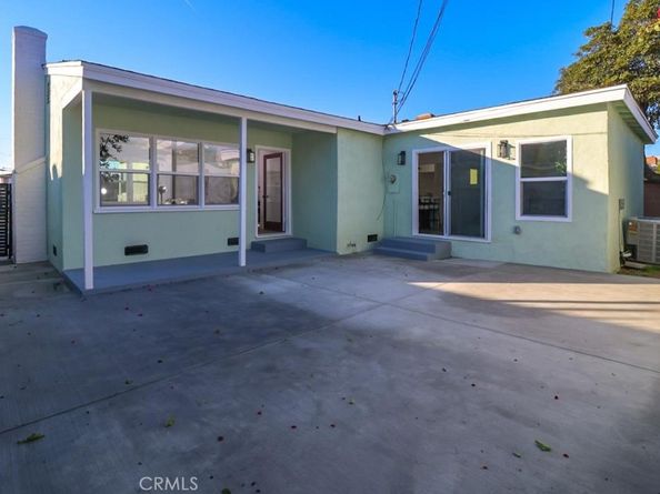 11804 Atkinson, Hawthorne CA 90250