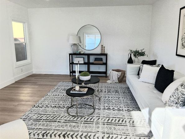 11804 Atkinson, Hawthorne CA 90250