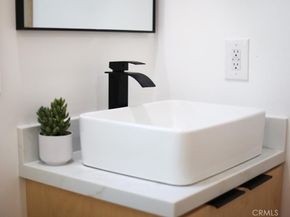 11804 Atkinson, Hawthorne CA 90250