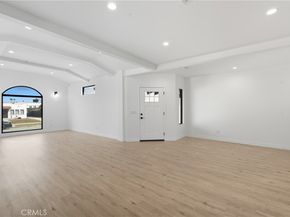 2228 W 73rd, Los Angeles CA 90043