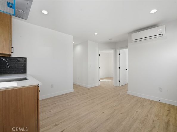 2228 W 73rd, Los Angeles CA 90043