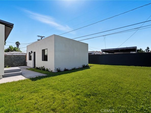 2228 W 73rd, Los Angeles CA 90043