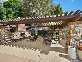 8541 Oak Barrel #1, Rancho Cucamonga CA 91730