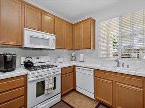 8541 Oak Barrel #1, Rancho Cucamonga CA 91730