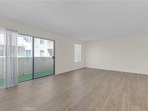 1422 Rock Glen Avenue 214, Glendale CA 91205