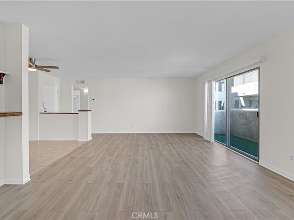 1422 Rock Glen Avenue 214, Glendale CA 91205