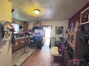 7011 Bonsallo Avenue, Los Angeles CA 90044