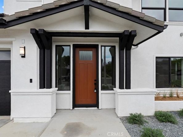 943 N Avenue 66, Los Angeles CA 90042