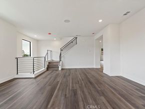 943 N Avenue 66, Los Angeles CA 90042