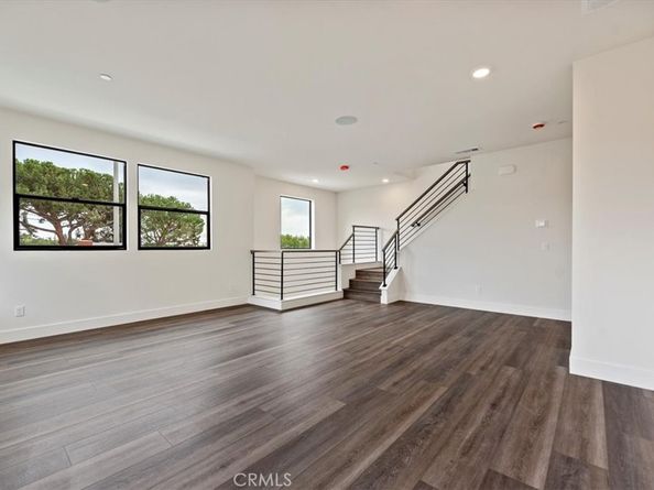 943 N Avenue 66, Los Angeles CA 90042