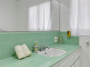 1900 Mountain Avenue, Duarte CA 91010
