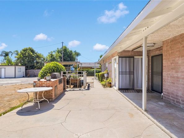 1900 Mountain Avenue, Duarte CA 91010