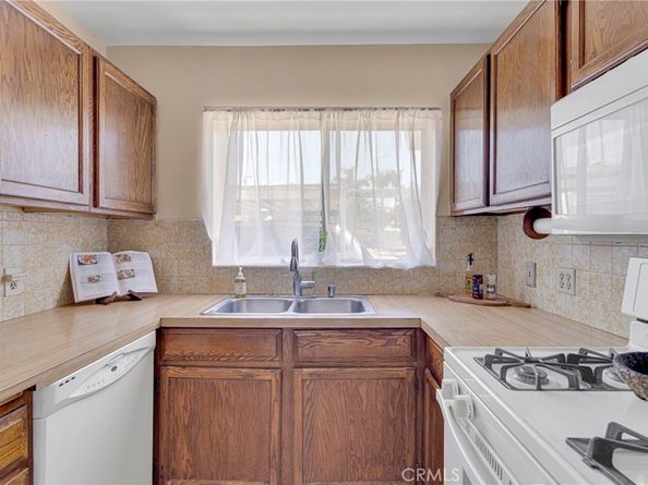 1900 Mountain Avenue, Duarte CA 91010