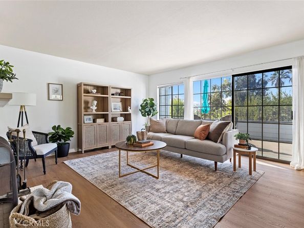 1111 Lakeview Terrace, Azusa CA 91702