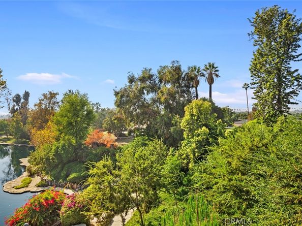 1111 Lakeview Terrace, Azusa CA 91702