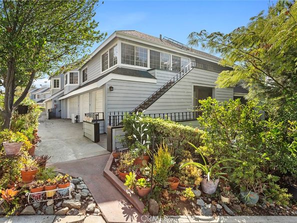 1111 Lakeview Terrace, Azusa CA 91702