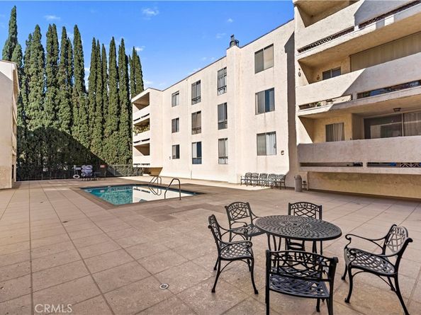 125 Allen 306, Pasadena CA 91106