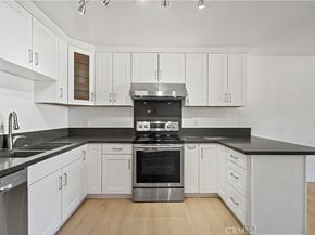 125 Allen 306, Pasadena CA 91106